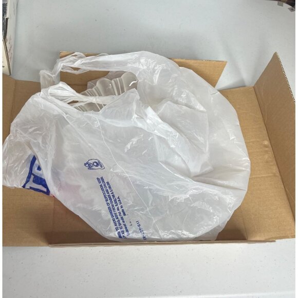 Mikasa Winter Dreams 10.75" Bowl Frosted Glass Christmas - Picture 9 of 9